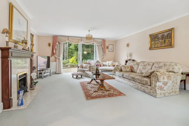 Woodhall Drive, Pinner, HA5, photo 3