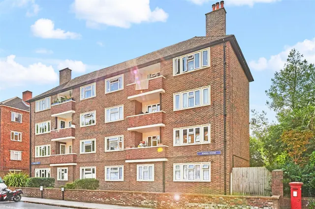 Mortlake High Street, Mortlake, SW14, photo 2