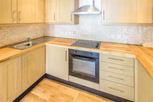 Jevington Gardens, Eastbourne, BN21, photo 3