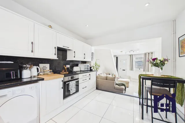 Slater Lane, Leyland, PR25 1TL, photo 1