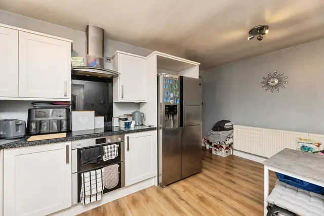 Beacon View, South Kirkby, WF9, photo 3
