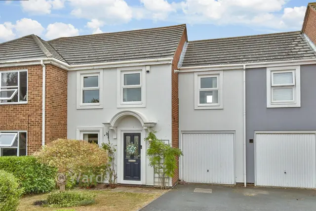 Wadham Place, Sittingbourne, ME10, photo 1