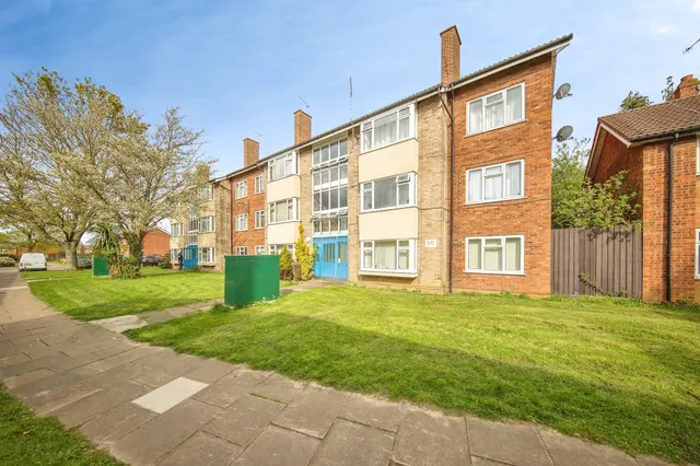 Defoe Road, Ipswich, photo 1