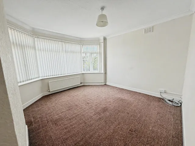 Chestnut Avenue, Bradwell, photo 3