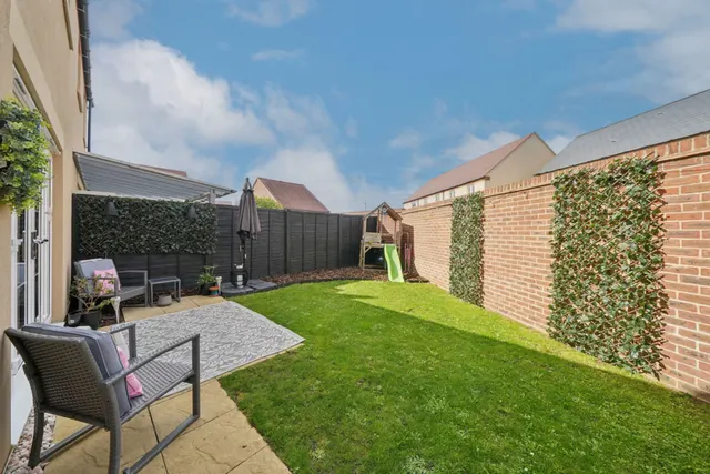 Stratford Way, Bicester, OX26, photo 2