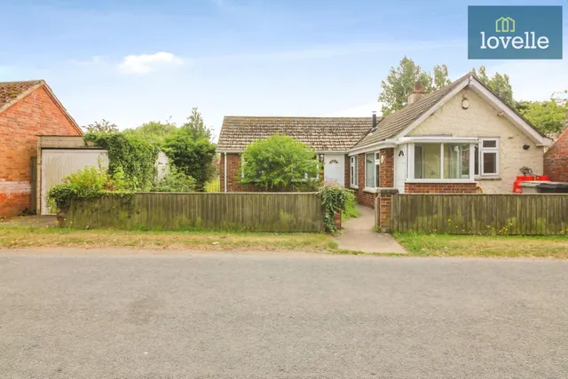 Bank End, North Somercotes, LN11, photo 1