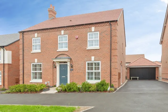 Limetree Way, Barkby, LE7, photo 1