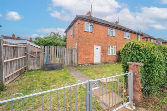 Kelvin Grove, Corby, NN17, photo 1
