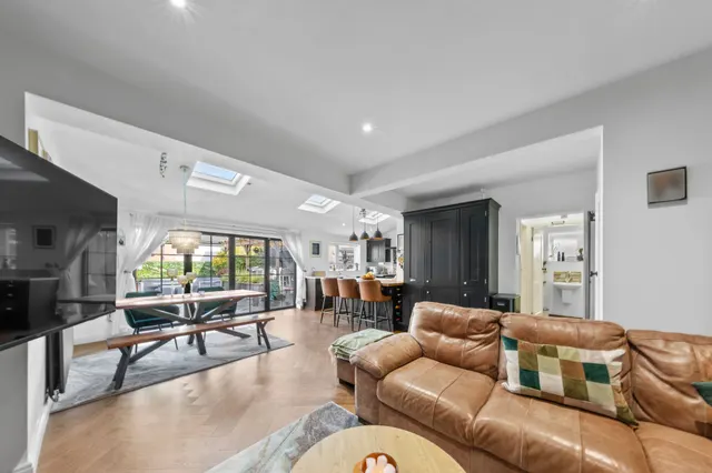Limetree Avenue, Padgate, WA1, photo 3