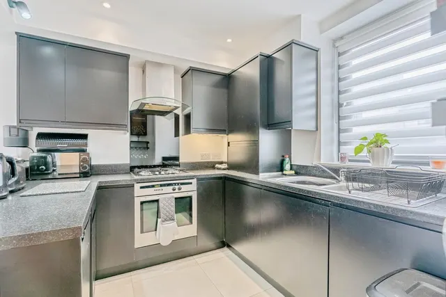 Orchard Avenue, Padiham, BB12, photo 2