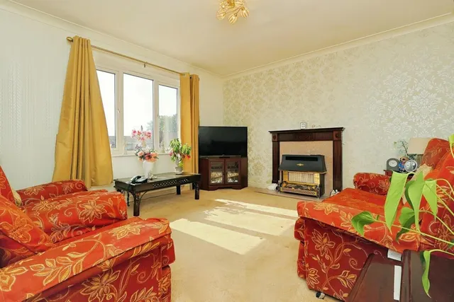 Photo 3 — Mount Pleasant Court, Pudsey