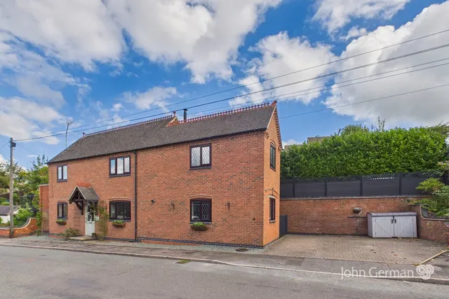Ludgate Street, Tutbury, photo 1
