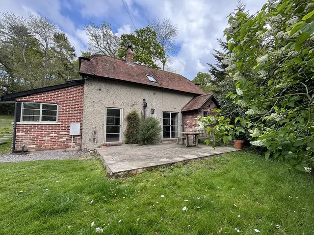 Godshill Wood, Fordingbridge, SP6 2LU, photo 1