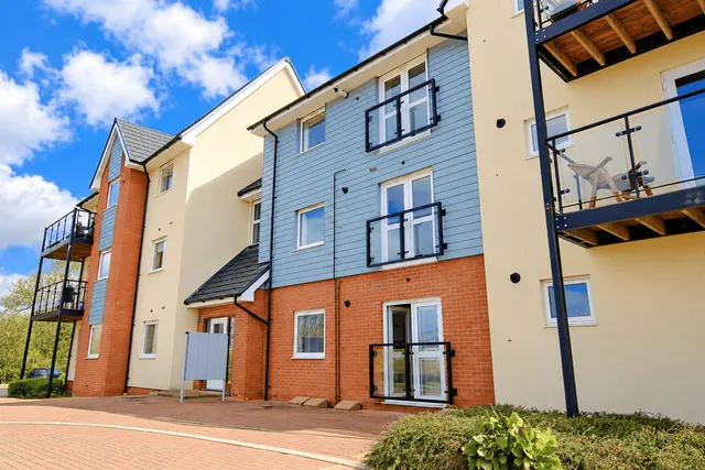 Skye Crescent, Newton Leys, MK3, photo 1
