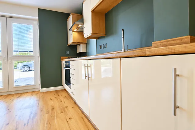 Skye Crescent, Newton Leys, MK3, photo 3