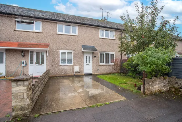 Honeybrook Close, Chippenham, photo 1