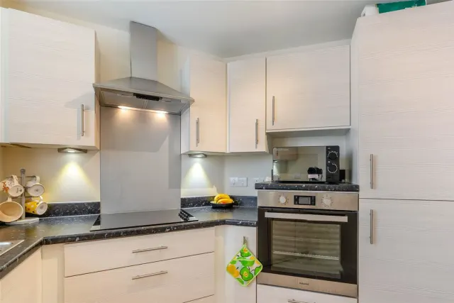 Seymour Court, South Shields, NE34, photo 3