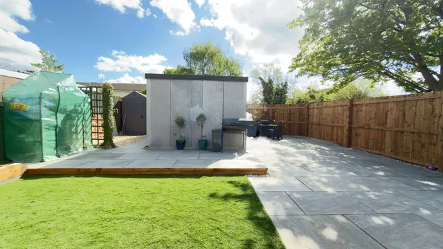 Oldacre Drive, Bishops Cleeve, GL52, photo 3