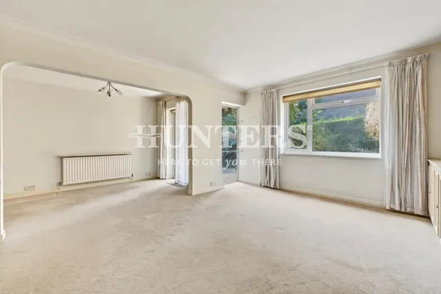Garrick Park, Mill Hill, NW4, photo 1