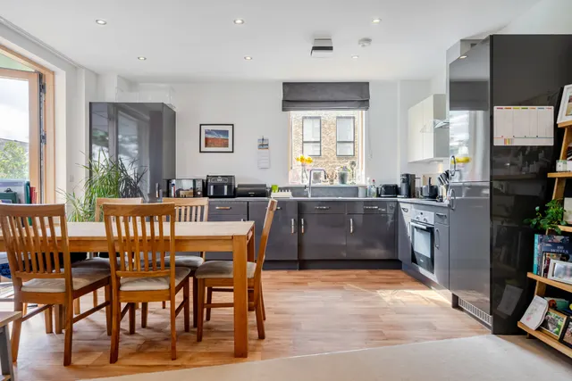 Sumner Road, Peckham, SE15, photo 1