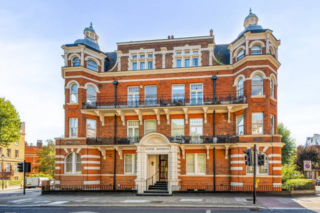 Finchley Road, West Hampstead, NW3, photo 1