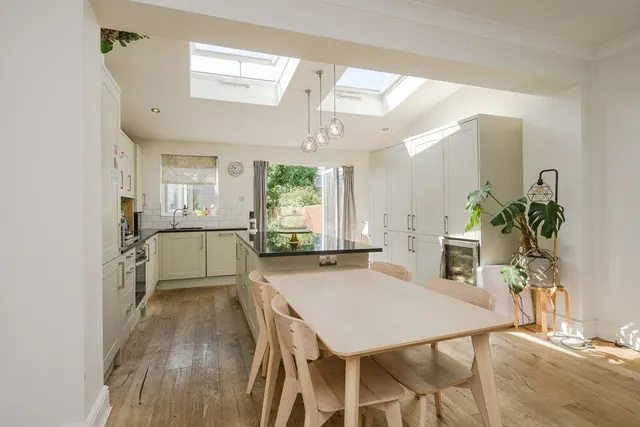 Clarence Road, Wimbledon, SW19, photo 2