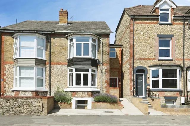 Holland Road, Maidstone, Kent, ME14, photo 1