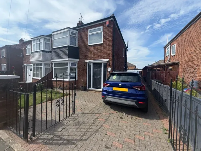 Balmor Road, Middlesbrough, photo 1