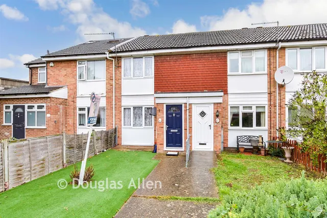 Pintail Road, Woodford Green, IG8, photo 1