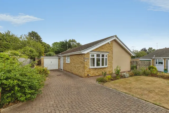 Valley Gardens, Eaglescliffe, Stockton-on-Tees, TS16, photo 1