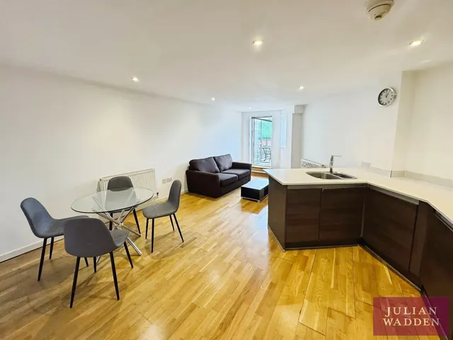 Barlow Moor Road, Chorlton, M21, photo 2