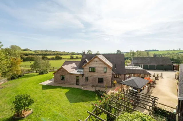 College Farm Road, Belton in Rutland, LE15, photo 2