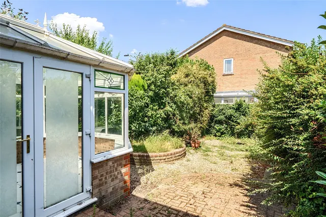 Photo 2 — Berkeleys Mead, Bradley Stoke, BS32 8AU
