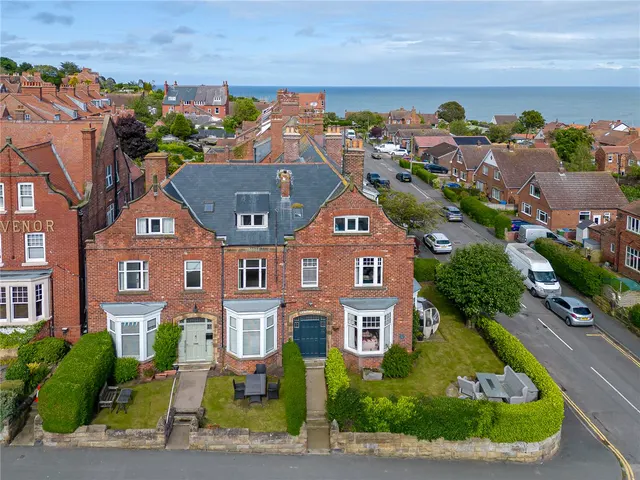 Station Road, Robin Hoods Bay, YO22, photo 1