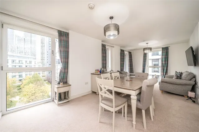 Hebden Place, Nine Elms, photo 1