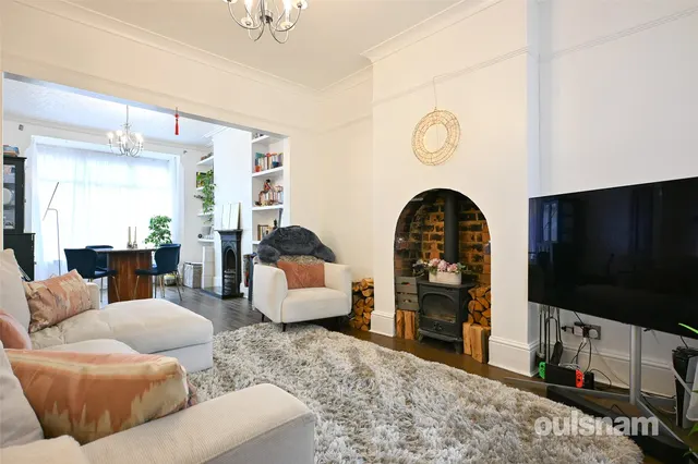 Photo 2 — Milcote Road, Bearwood, West Midlands, B67 5BG