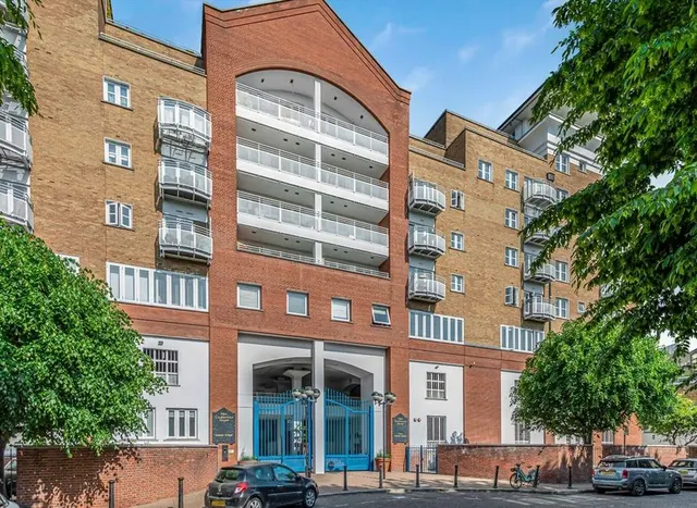 2 bedroom flat, Odessa Street, Rotherhithe, SE16