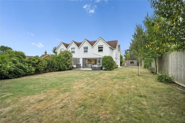 5 bedroom house — Beresford Road, Goudhurst, Cranbrook, Kent, TN17