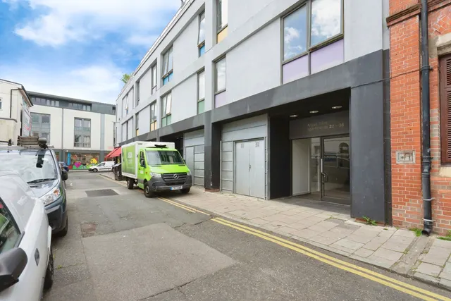 Robert Street, Brighton, BN1