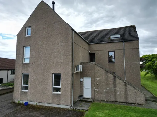 Burnett Place, Thurso KW14 8RE, photo 1