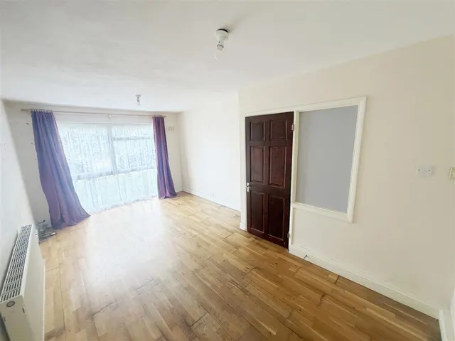 The Farmlands, Northolt, photo 2
