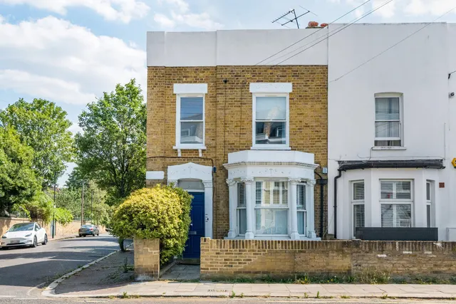 Ferndale Road, Clapham, SW4, photo 1