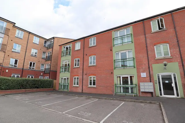 Riverside Drive, Lincoln, LN5, photo 1