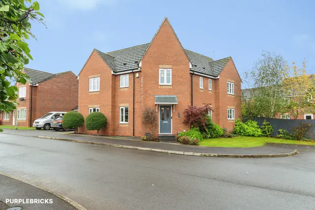 Railway Close, Market Drayton, TF9, photo 1