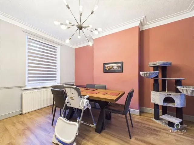 Laburnum Avenue, Wallsend, NE28, photo 3