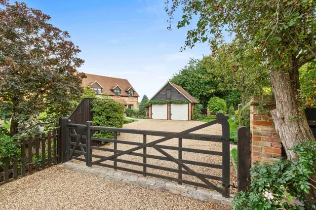 Church Lane, Naphill, HP14, photo 1