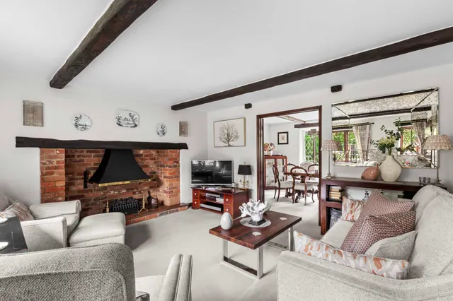 Church Lane, Naphill, HP14, photo 2