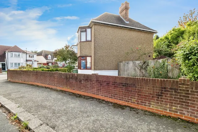 Photo 2 — Hameway, London, E6