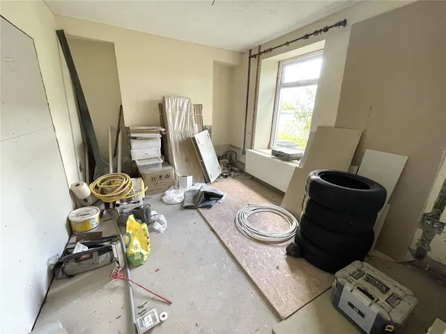 Pencoed Road, Burry Port, SA16, photo 2