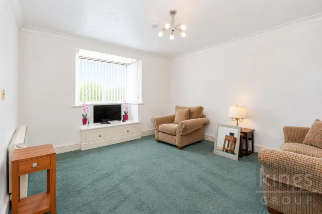 Bryanstone Road, Waltham Cross, photo 2